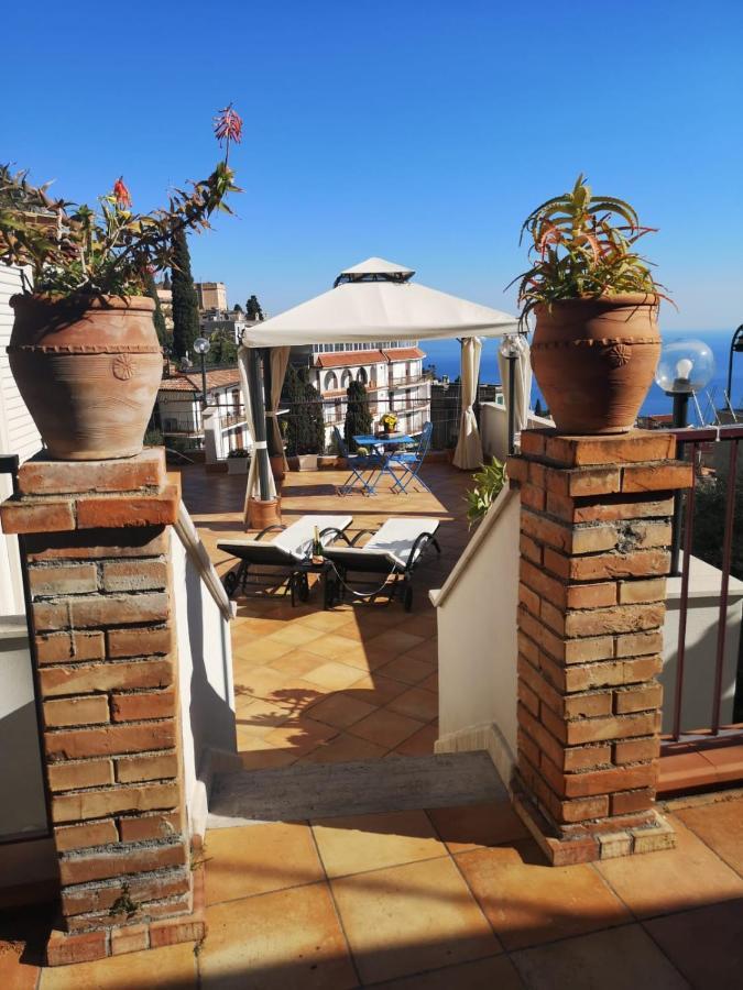 Вилла Il Terrazzo Di Marlu Таормина Экстерьер фото
