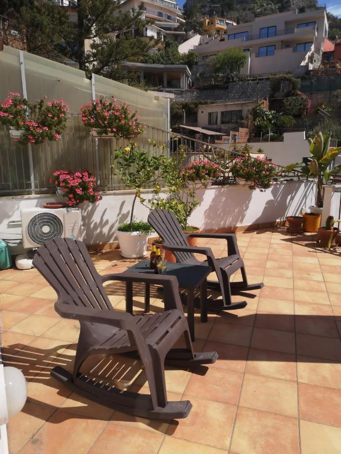 Вилла Il Terrazzo Di Marlu Таормина Экстерьер фото